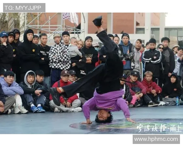 武汉街舞队在滑板精英赛中的精彩表现与实力分析