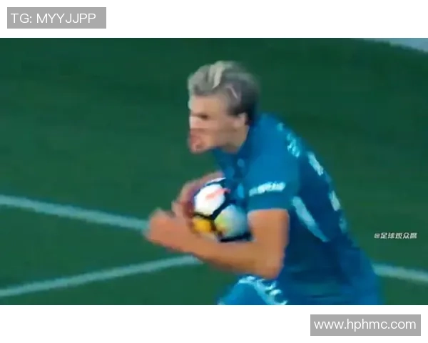 喜剧足球明星盘点那些在球场上也能逗笑观众的传奇人物